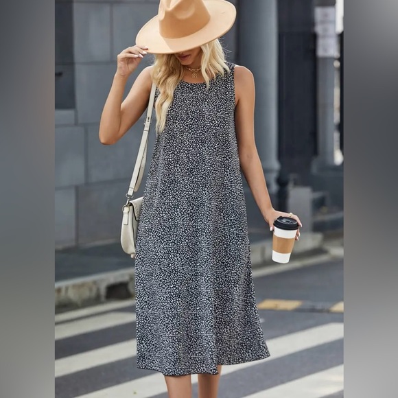 New black & white loose and flowing sleeveless spring summer dress women… - Picture 2 of 5